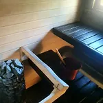 Kelovalkea * Äkäslompolo