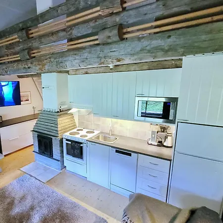 Apartment Kelovalkea Akaslompolo