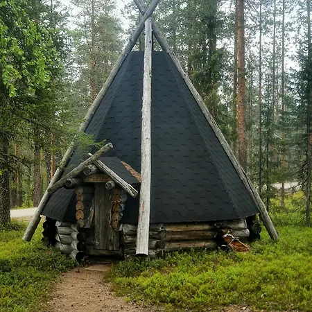 Kelovalkea Daire